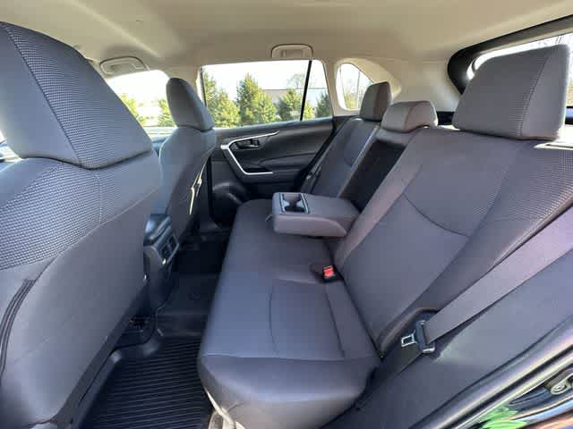 Thumbnail: 2023 Toyota RAV4 - 16