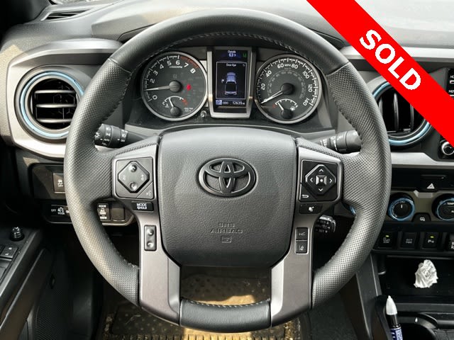 Thumbnail: 2022 Toyota Tacoma - 8