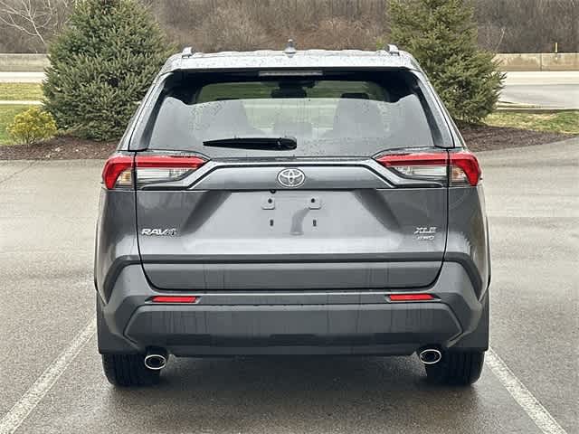 Thumbnail: 2024 Toyota RAV4 - 4