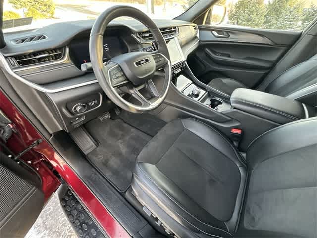 Thumbnail: 2023 Jeep Grand Cherokee - 17