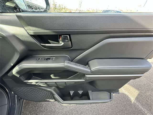 Thumbnail: 2025 Toyota Tacoma - 20