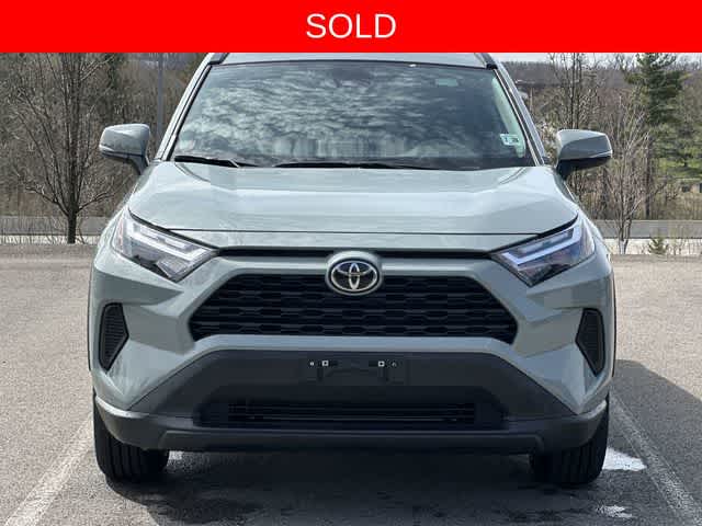 Thumbnail: 2023 Toyota RAV4 - 20