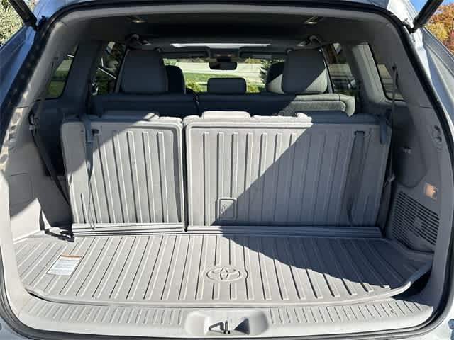 Thumbnail: 2018 Toyota Highlander - 27