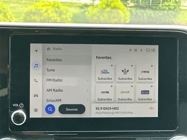 2024 Toyota Highlander XLE 11