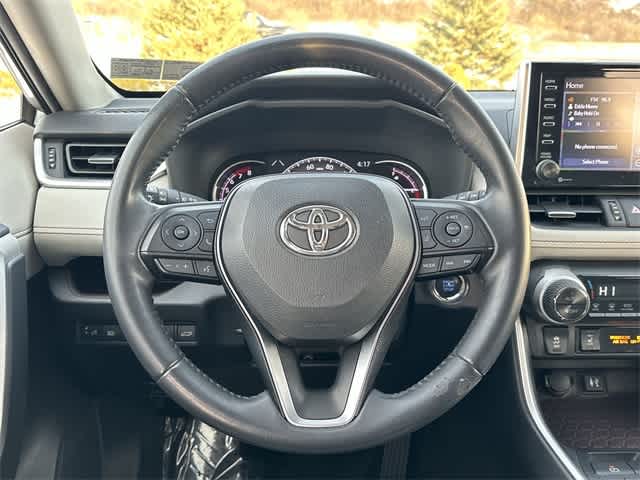 Thumbnail: 2019 Toyota RAV4 - 8