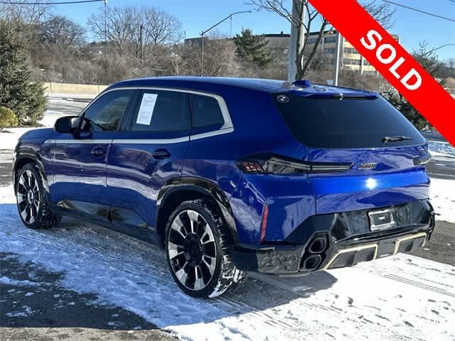 Thumbnail: 2023 BMW XM - 32