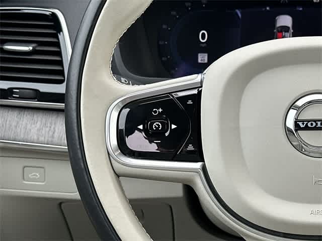 Thumbnail: 2023 Volvo XC90 - 9
