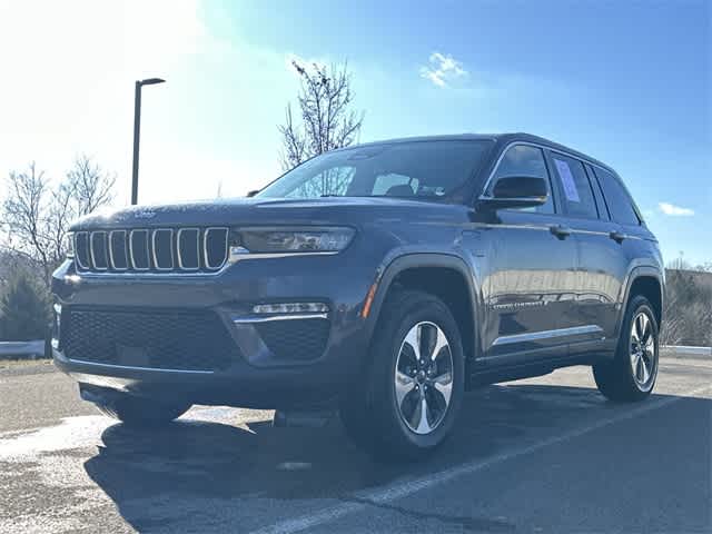 Thumbnail: 2022 Jeep Grand Cherokee - 21