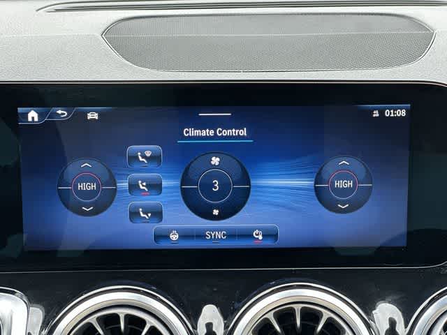 Thumbnail: 2025 Mercedes-Benz GLB - 15