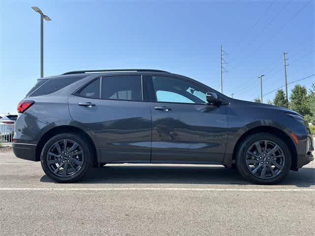 Thumbnail: 2022 Chevrolet Equinox - 3