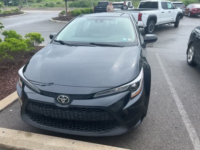 2022 Toyota Corolla LE Hero Image