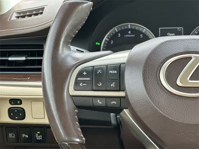 Thumbnail: 2017 Lexus ES - 9