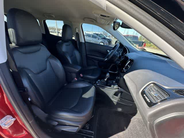 Thumbnail: 2018 Jeep Compass - 21