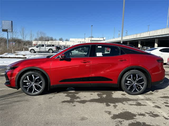 Thumbnail: 2025 Toyota Crown - 2