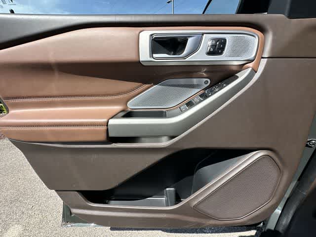Thumbnail: 2023 Ford Explorer - 18