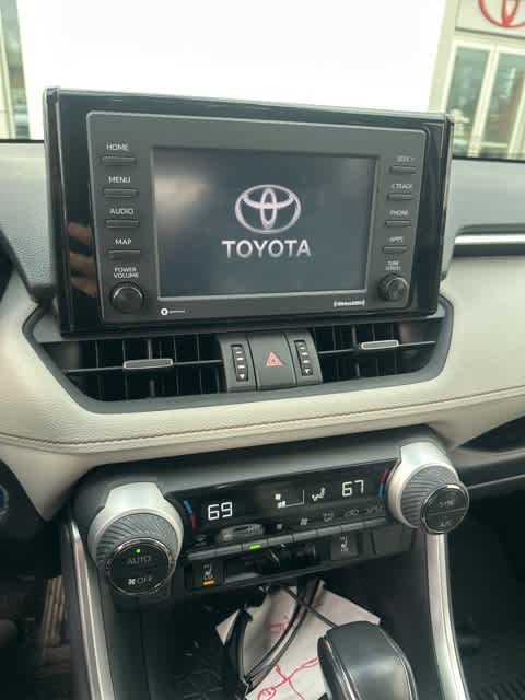 Thumbnail: 2022 Toyota RAV4 - 7