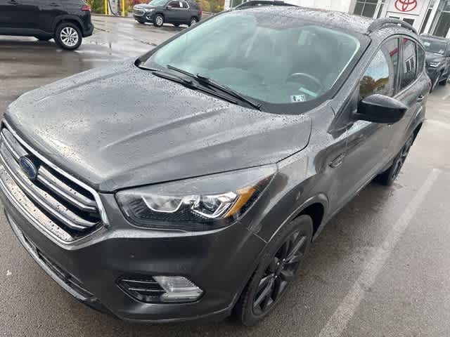 Thumbnail: 2019 Ford Escape - 2