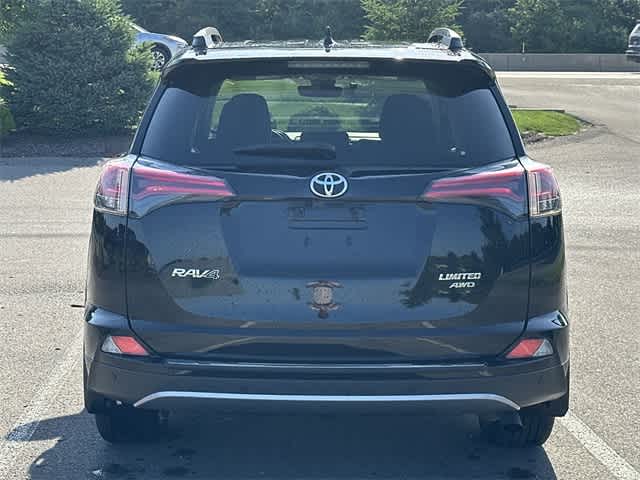 Thumbnail: 2017 Toyota RAV4 - 4