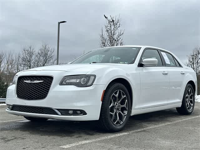 Thumbnail: 2016 Chrysler 300 - 21