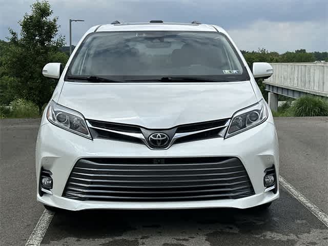 2019 Toyota Sienna SE Premium 20