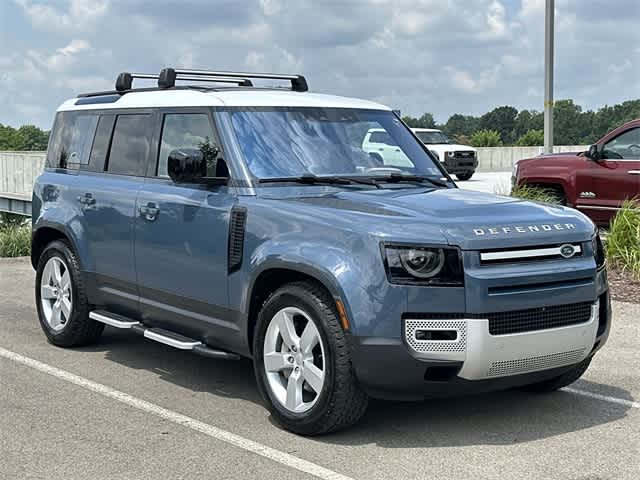 Thumbnail: 2022 Land Rover Defender - 32