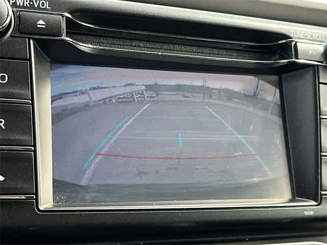 Thumbnail: 2018 Toyota RAV4 - 11