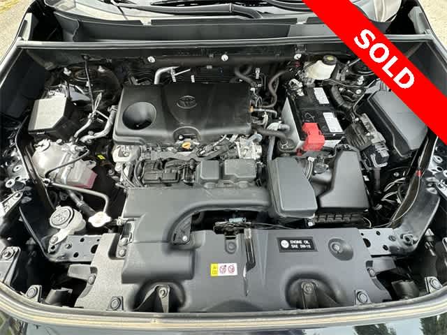 Thumbnail: 2022 Toyota RAV4 - 23