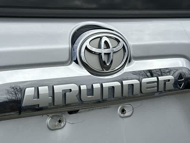 Thumbnail: 2019 Toyota 4Runner - 28