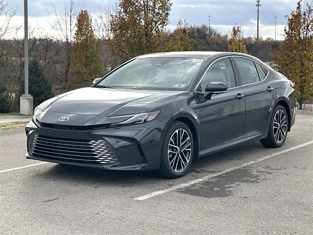 2026 Toyota Camry XLE's photo