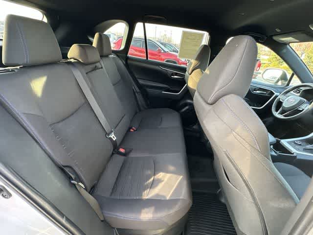 Thumbnail: 2023 Toyota RAV4 - 23