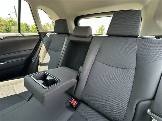 2024 Toyota RAV4 LE 15