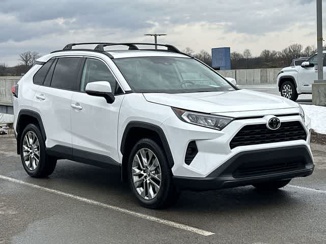 Thumbnail: 2019 Toyota RAV4 - 30