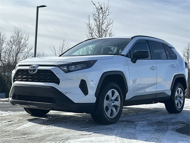 Thumbnail: 2021 Toyota RAV4 - 17