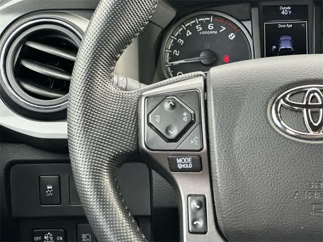 Thumbnail: 2022 Toyota Tacoma - 8