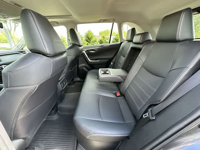 Thumbnail: 2021 Toyota RAV4 - 20