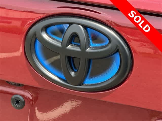 2022 Toyota RAV4 XLE 26