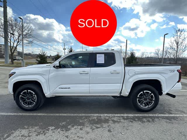 Thumbnail: 2024 Toyota Tacoma - 2
