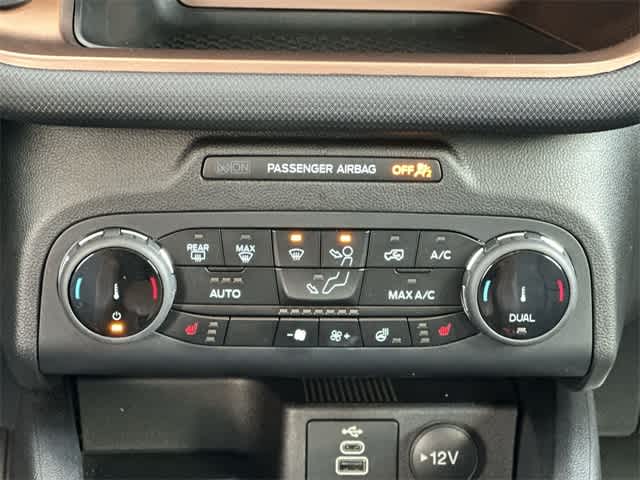 Thumbnail: 2023 Ford Bronco Sport - 14