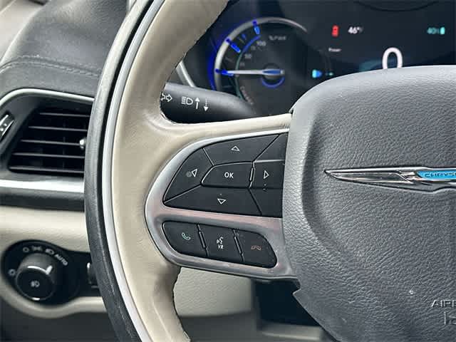 Thumbnail: 2019 Chrysler Pacifica - 9