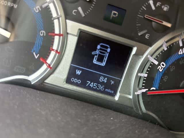 Thumbnail: 2016 Toyota 4Runner - 10