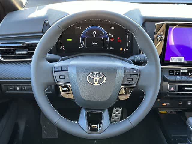 Thumbnail: 2025 Toyota Camry - 8