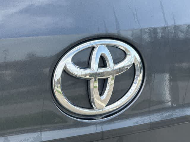 Thumbnail: 2023 Toyota Highlander - 19