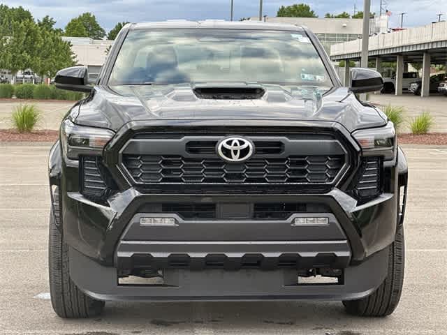 Thumbnail: 2024 Toyota Tacoma - 32