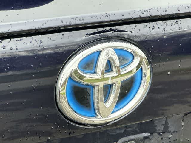 Thumbnail: 2022 Toyota RAV4 - 19