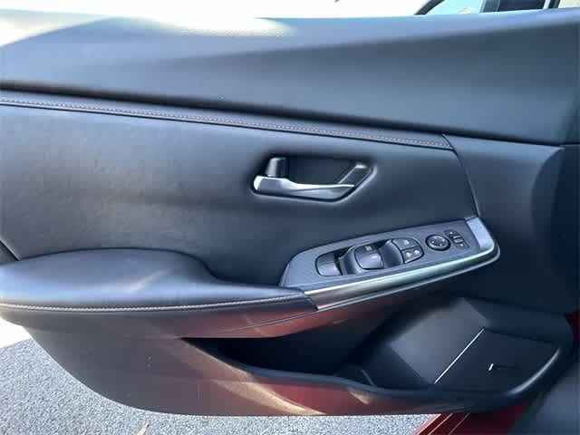 Thumbnail: 2024 Nissan Sentra - 17