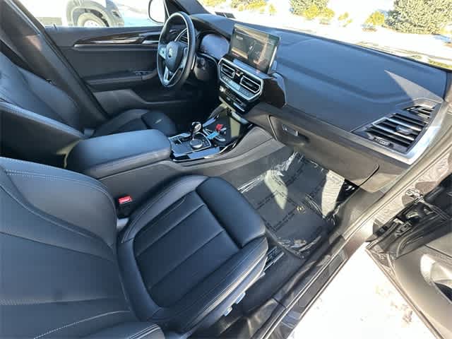 Thumbnail: 2023 BMW X4 - 22