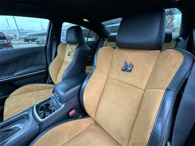 Thumbnail: 2022 Dodge Charger - 16