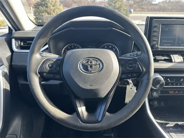 Thumbnail: 2021 Toyota RAV4 - 7