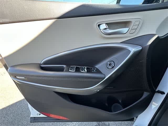 Thumbnail: 2018 Hyundai Santa Fe - 19