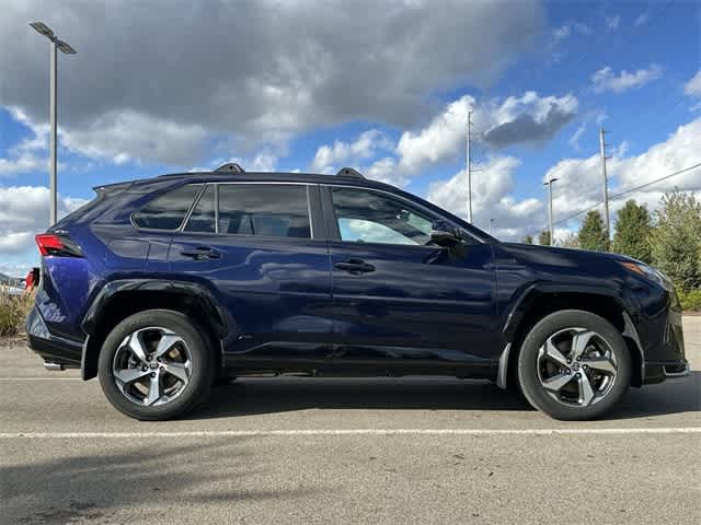 Thumbnail: 2022 Toyota RAV4 - 3